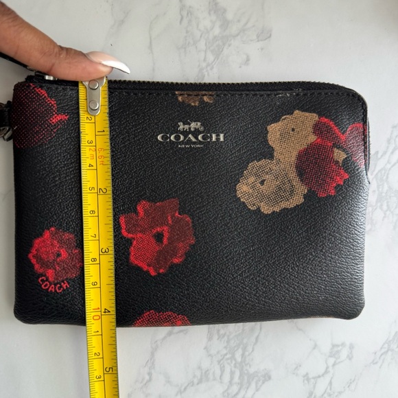 Coach Corner Halftone Floral Print Zip Wristlet - Picture 9 of 11